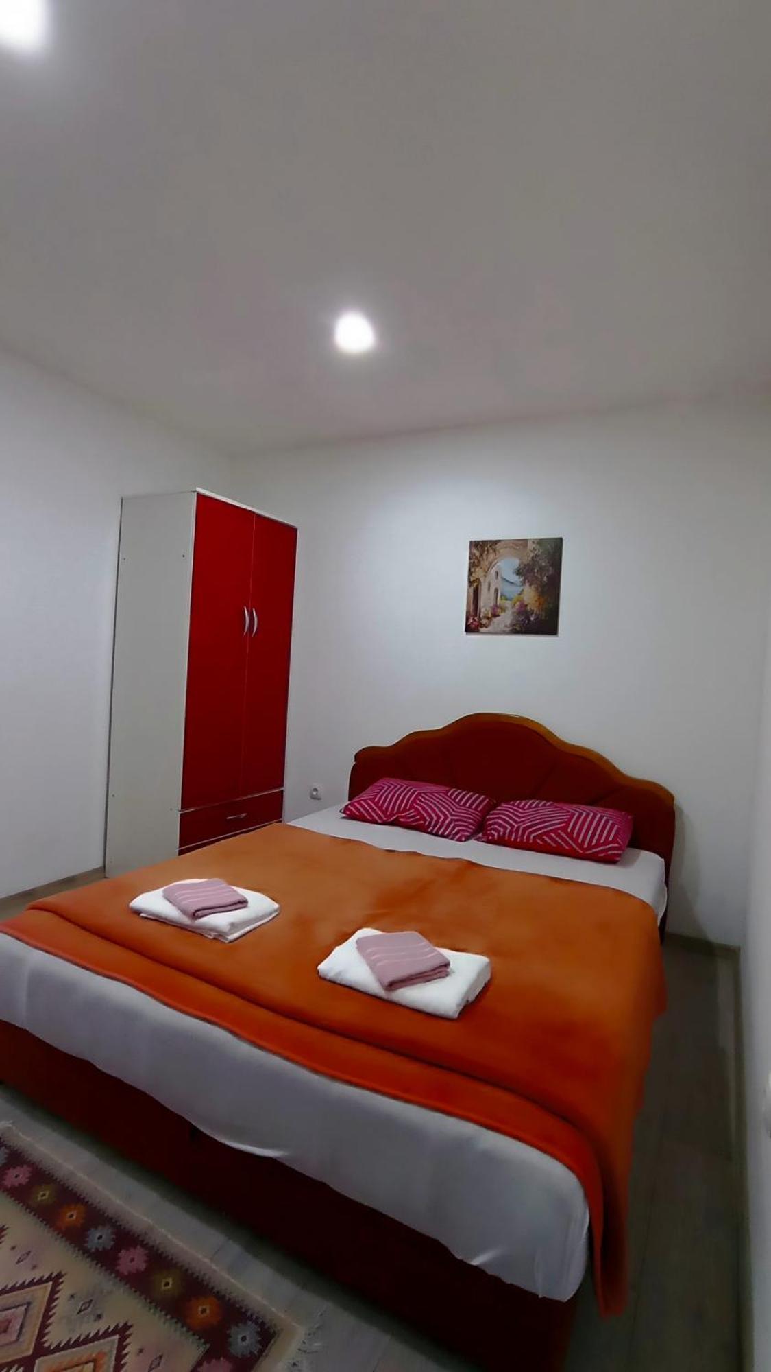 Apartman Orhan موستار المظهر الخارجي الصورة